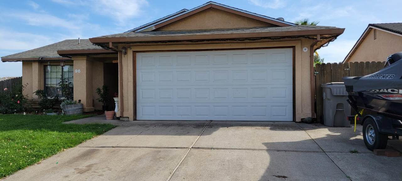 96 Hermes Circle - Photo 1