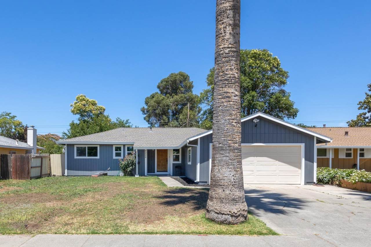2225 63rd Avenue - Photo 1