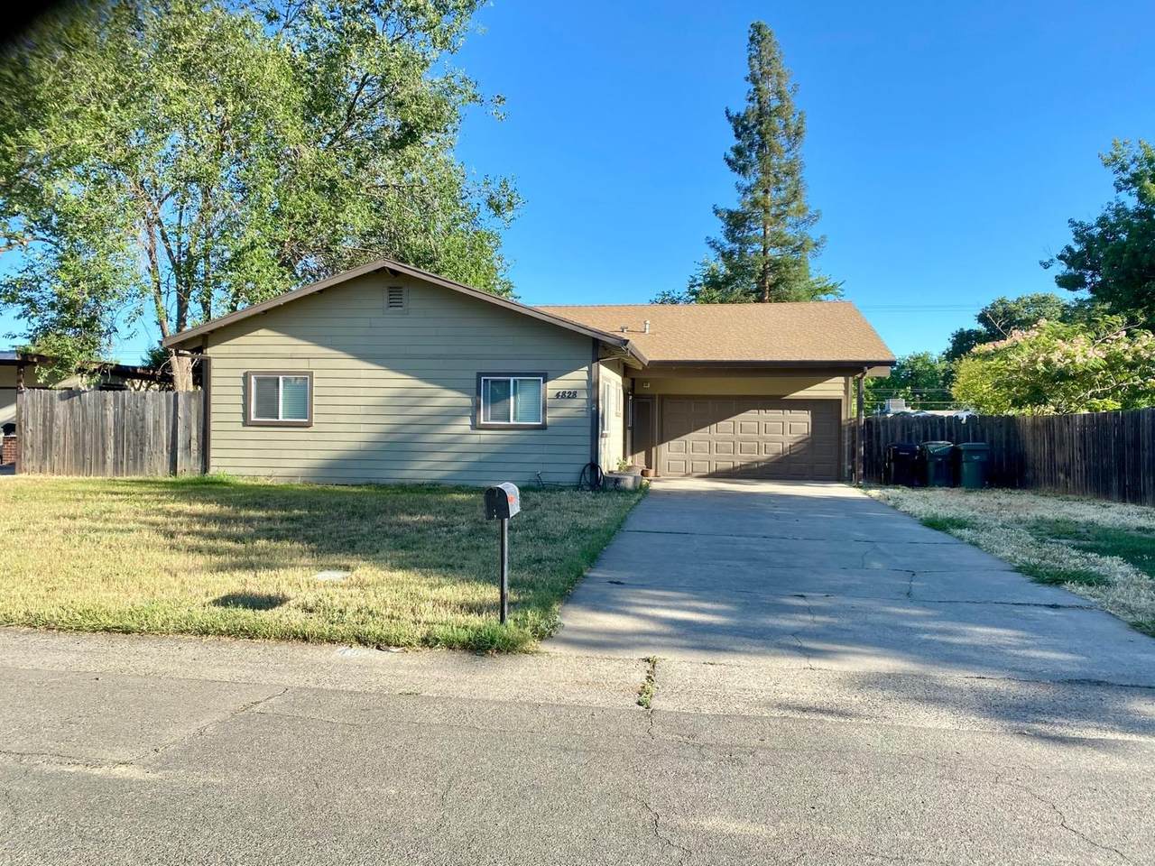 4828 Boyd Drive - Photo 1