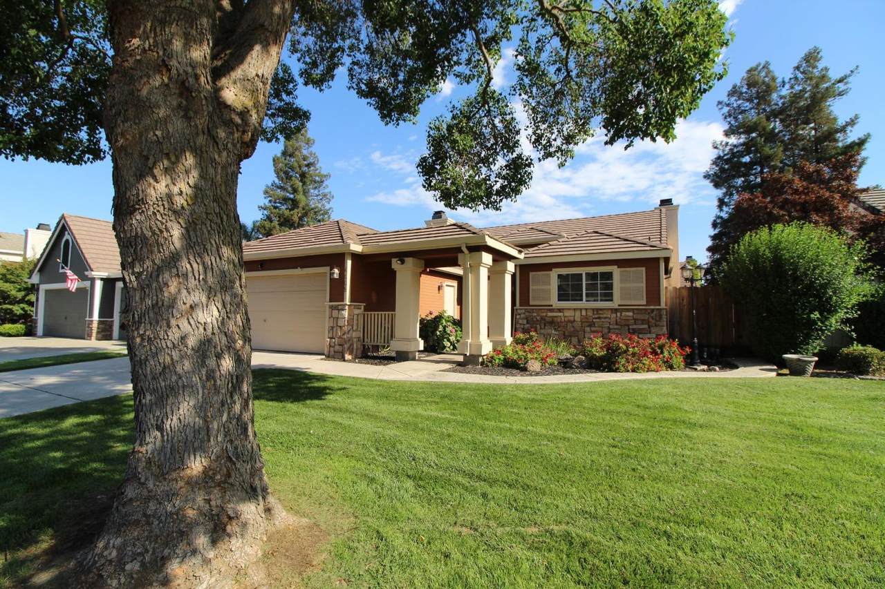 4609 Sun Ray Ln - Photo 1