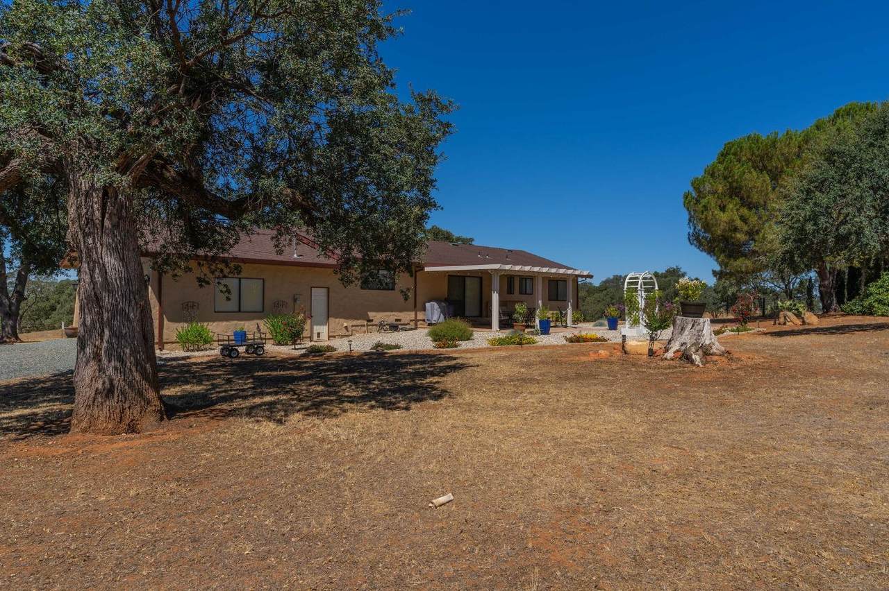 5001 Grainflat Road - Photo 1