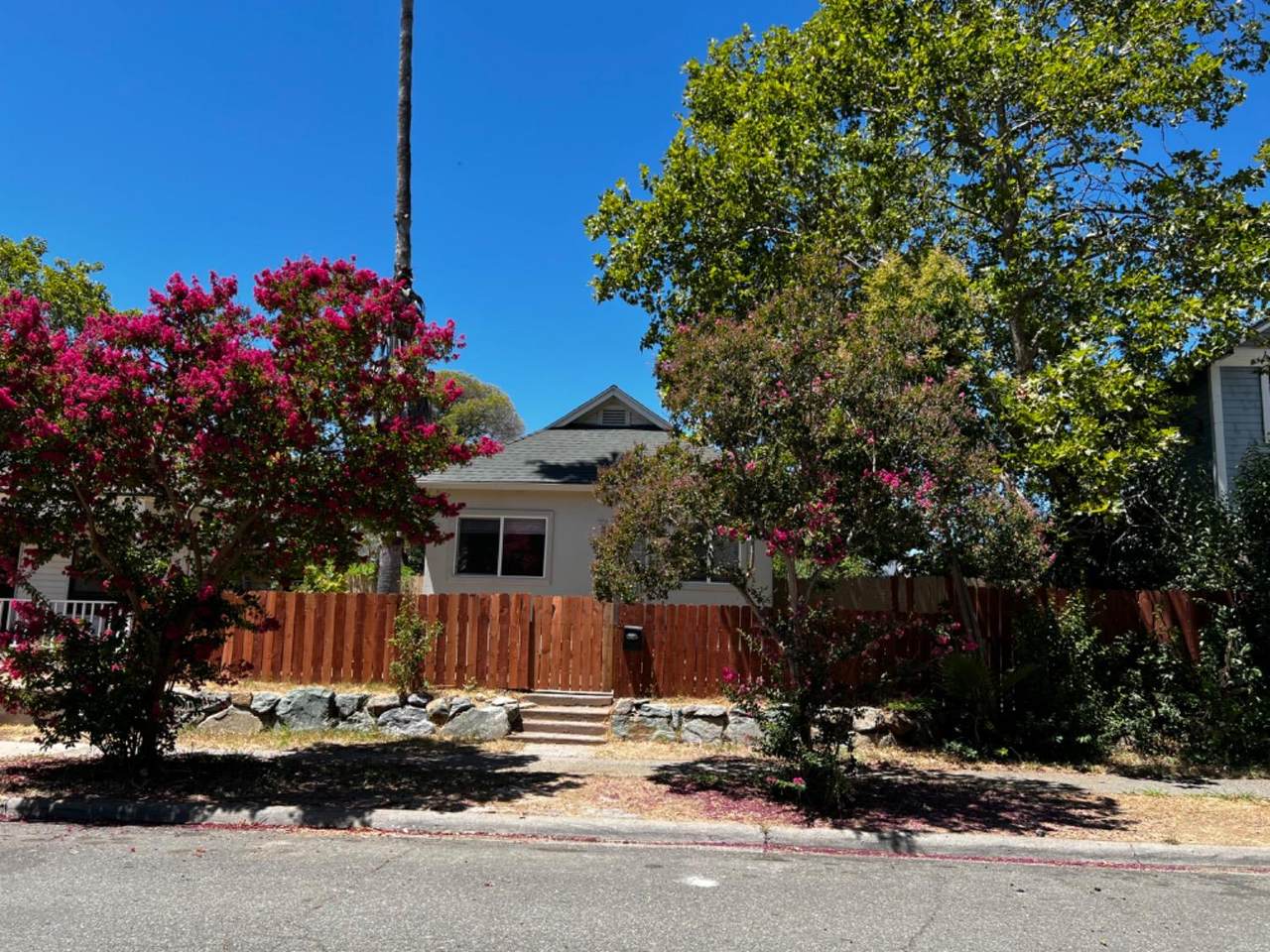 124 B Street - Photo 1