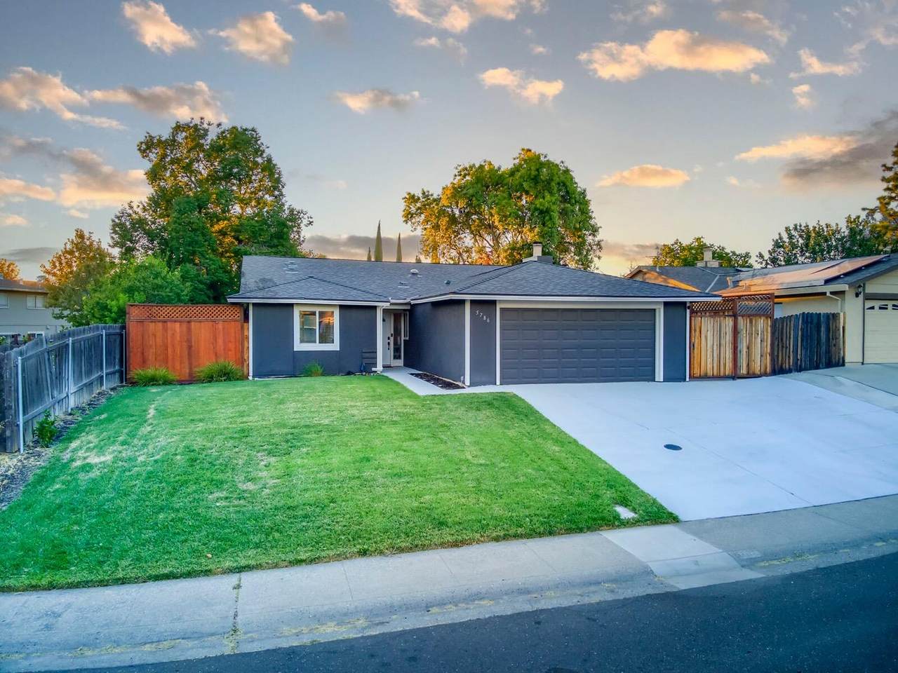 5786 Casa Grande Avenue - Photo 1