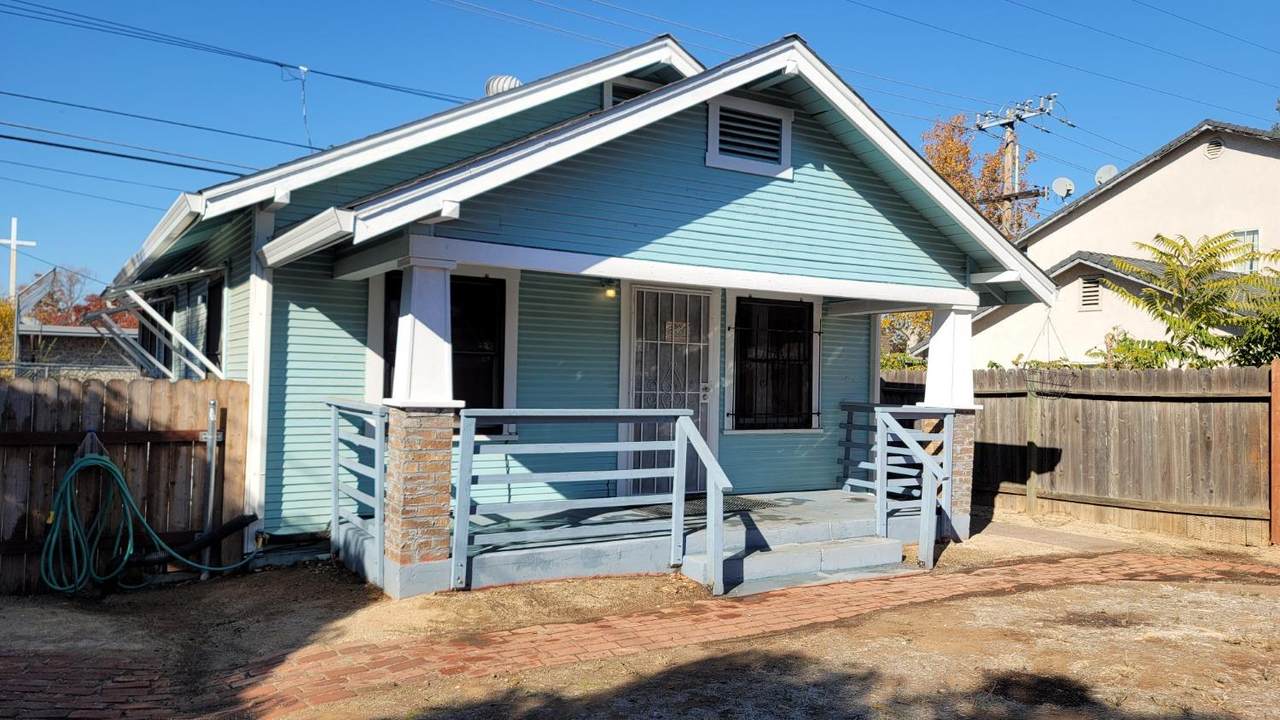 2887 Marysville Boulevard - Photo 1
