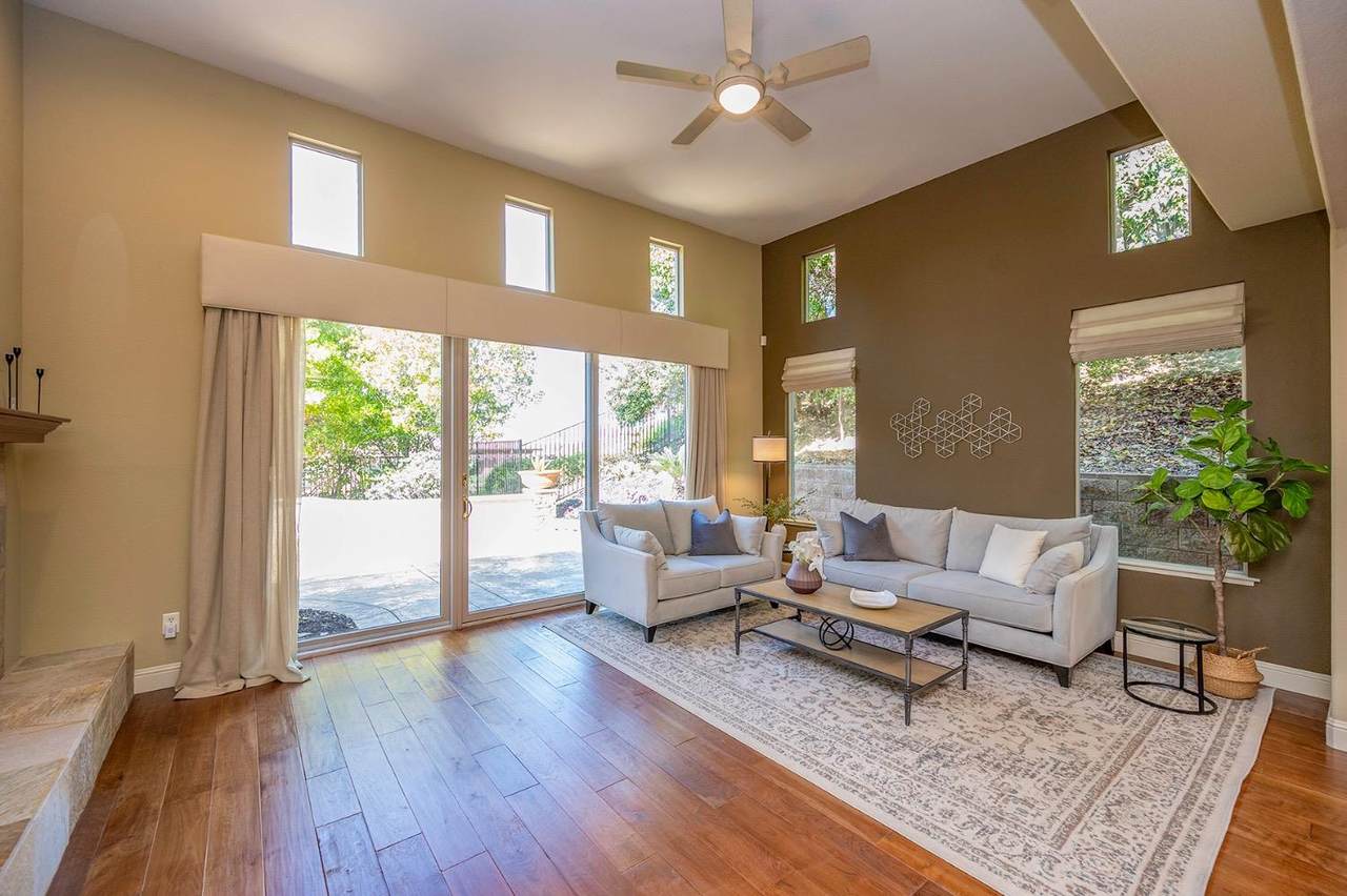 1018 Gamay Drive - Photo 1