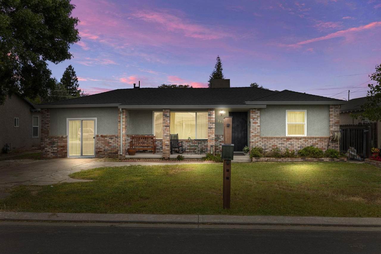 2331 Carol Street - Photo 1