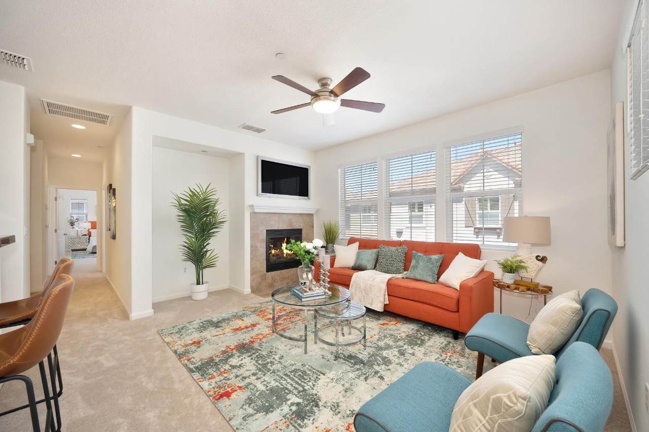 106 Monet Lane - Photo 1