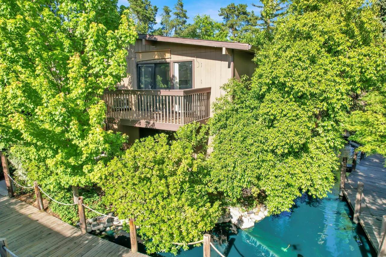 955 Fulton Avenue - Photo 1