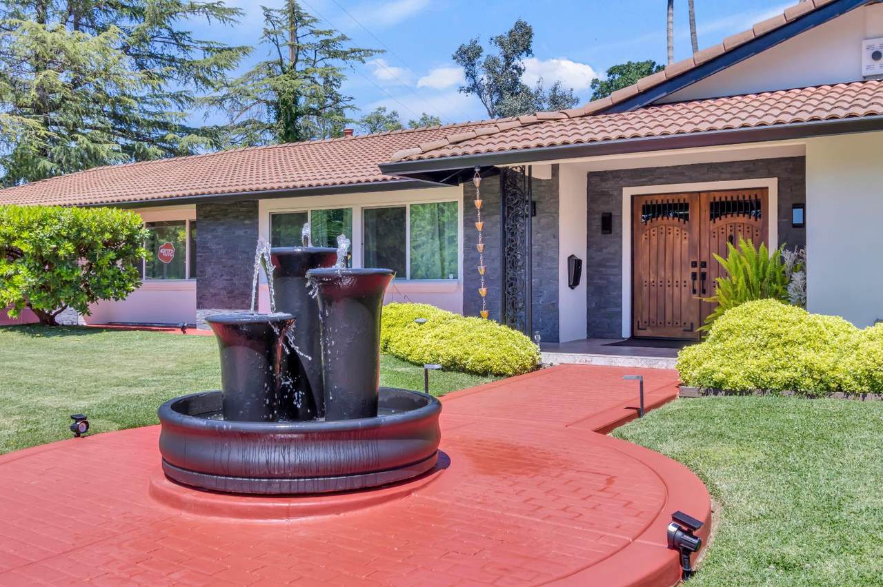 590 Kevington Court - Photo 1