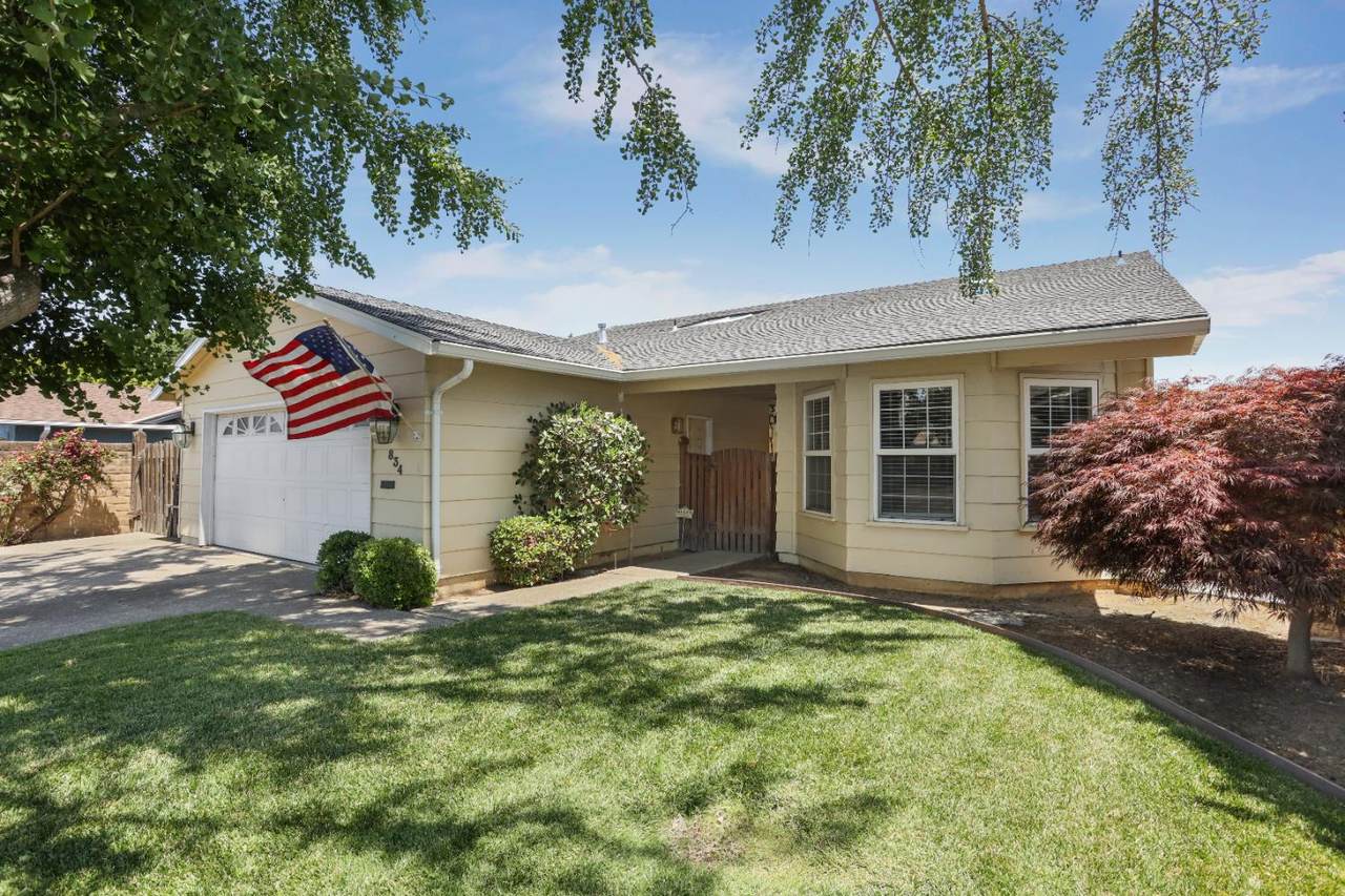 834 Ham Lane - Photo 1
