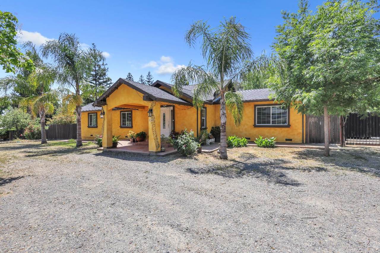 8033 Sunrise Boulevard - Photo 1
