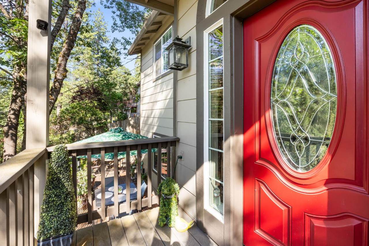 1110 Madrone Lane - Photo 1