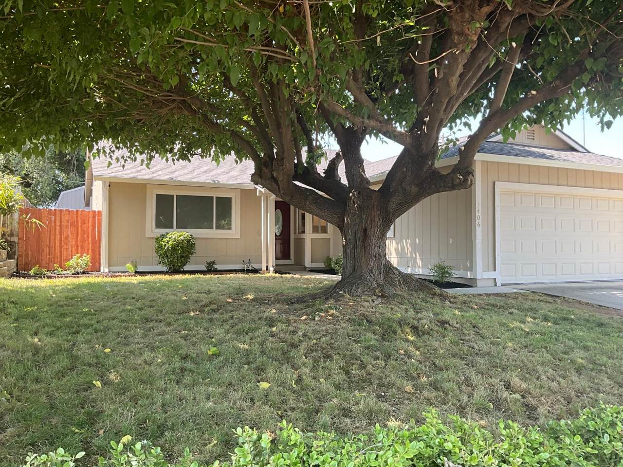 3406 Scotland Drive - Photo 1