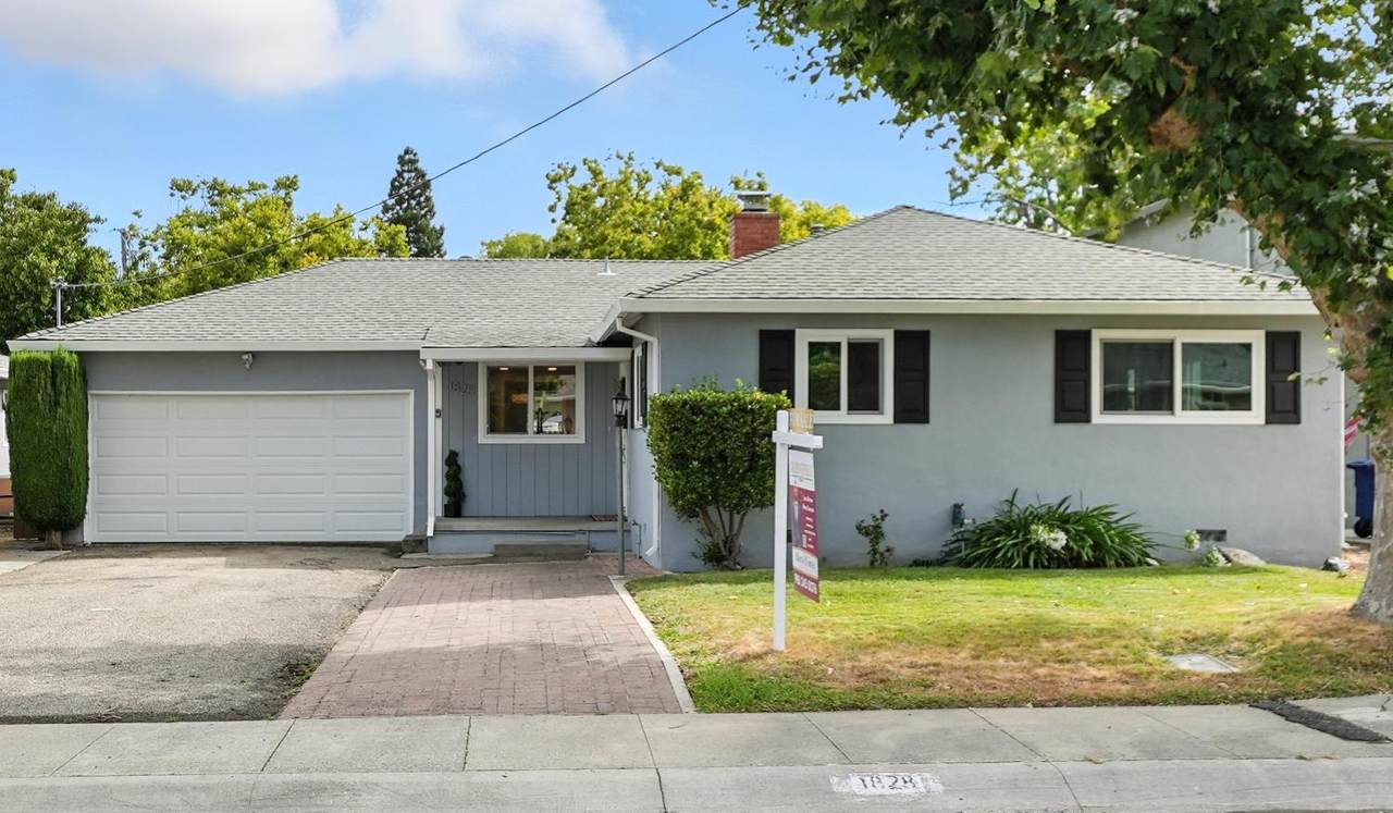 1828 Silverwood Drive - Photo 1