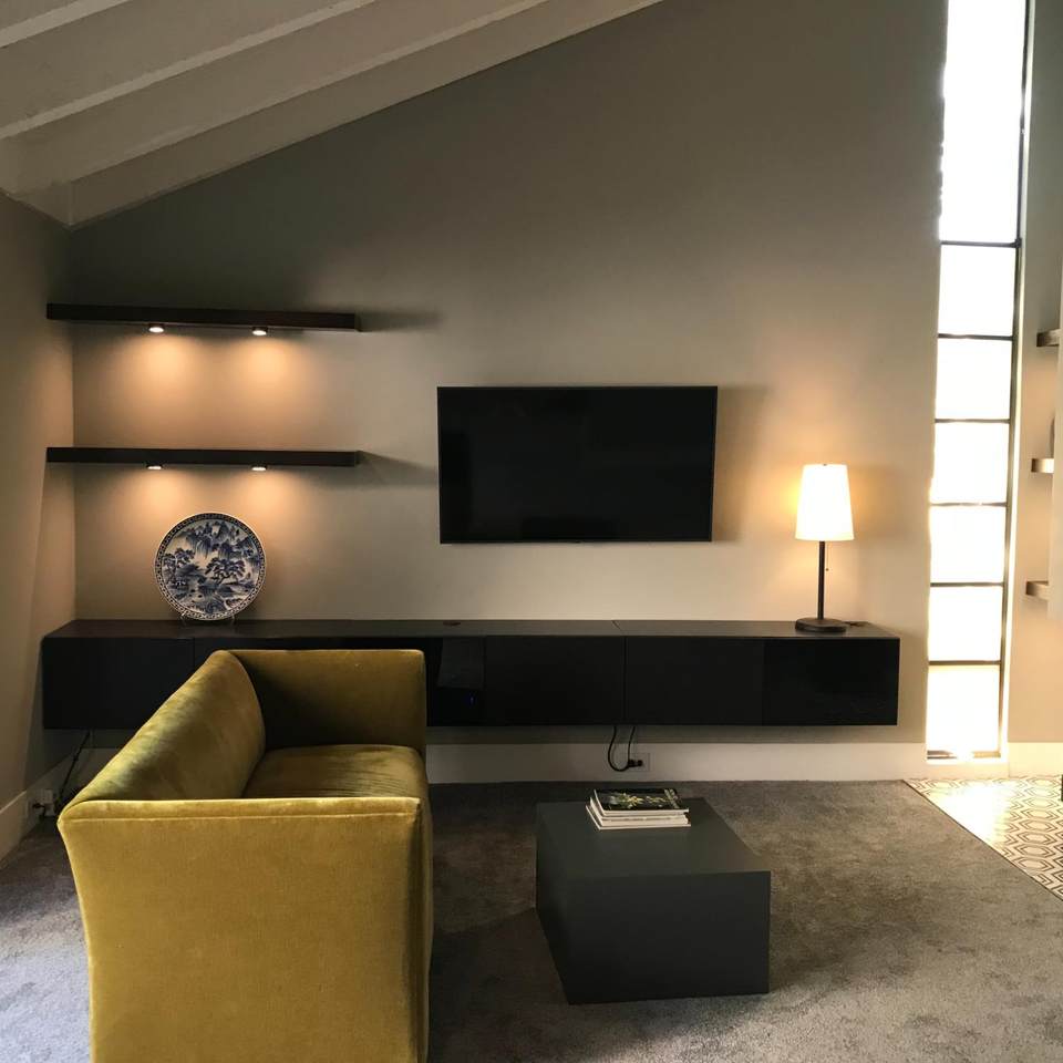 700 Woodside East Lane - Photo 1