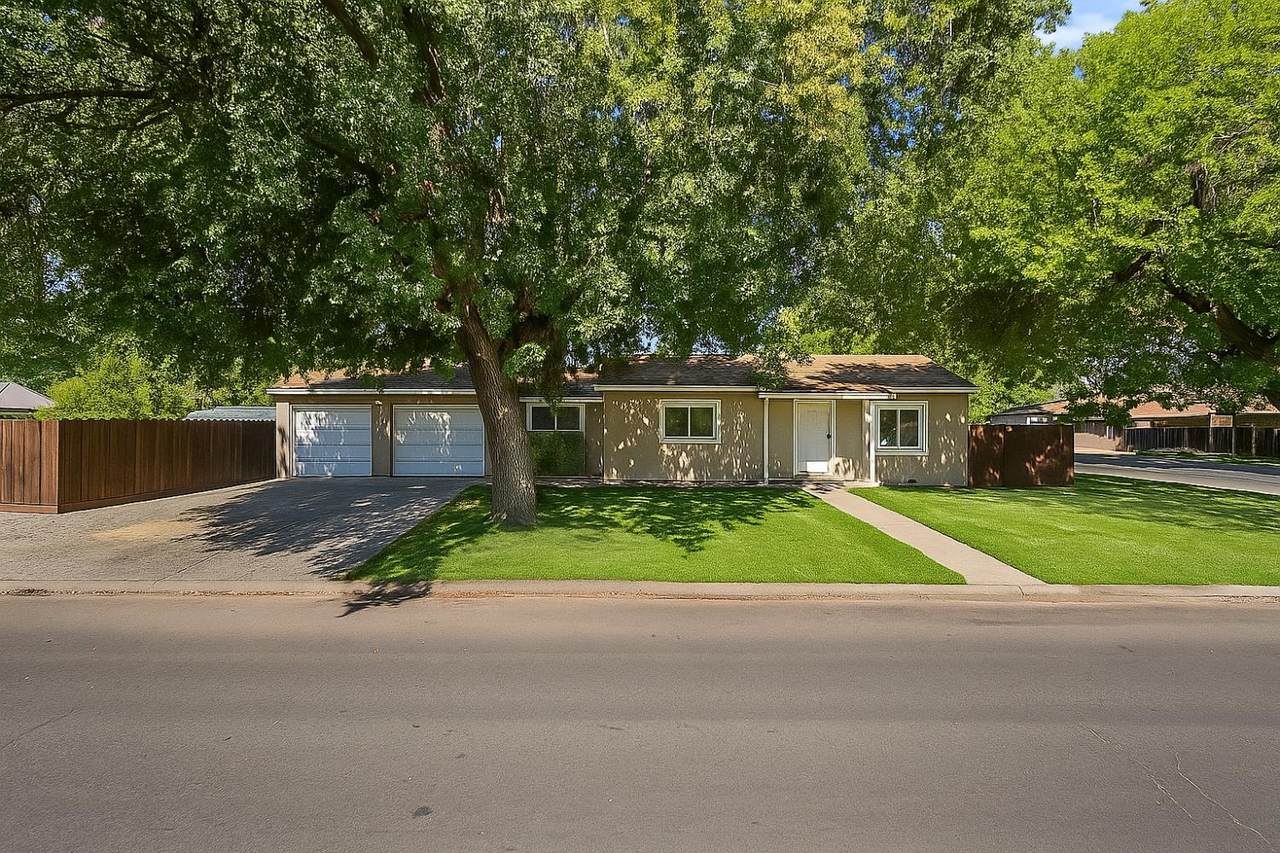 1517 Kearney Avenue - Photo 1