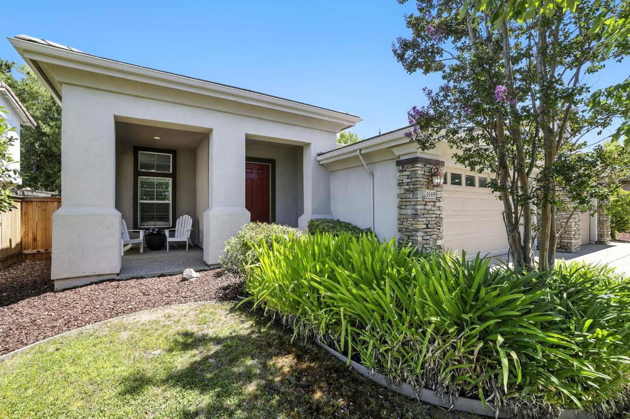 1449 Rose Glen Drive - Photo 1