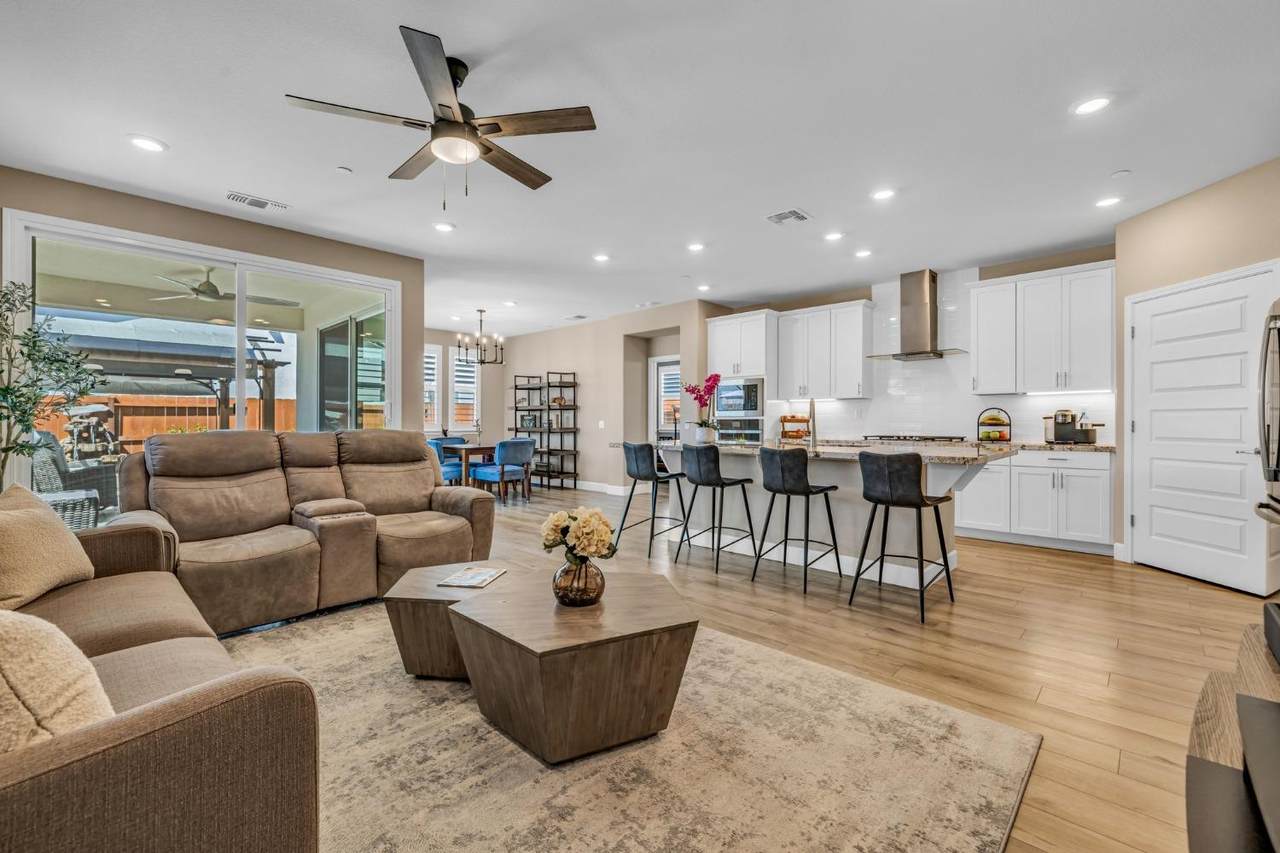 4622 Highland Lake Drive - Photo 1