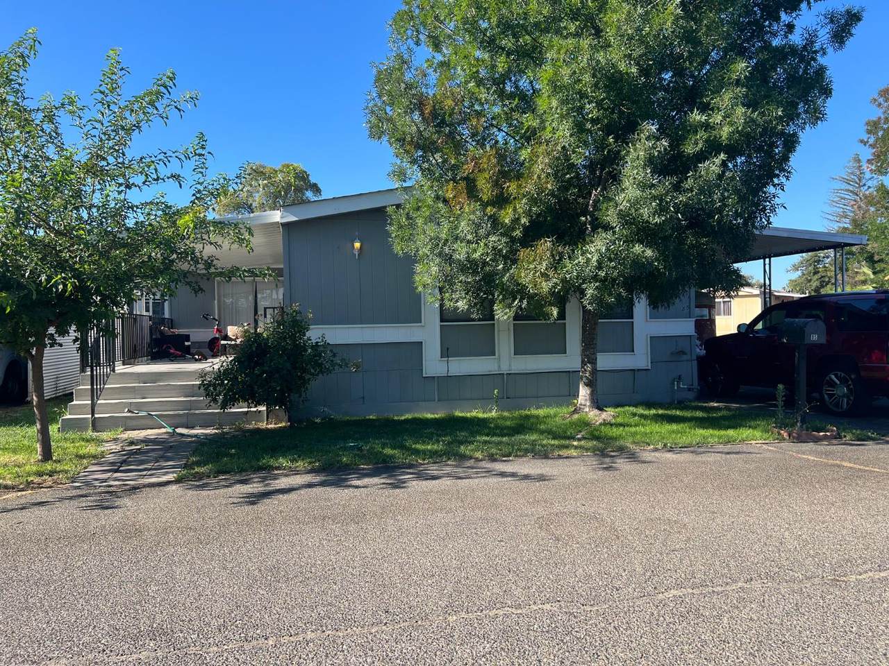 2900 Muir Avenue - Photo 1