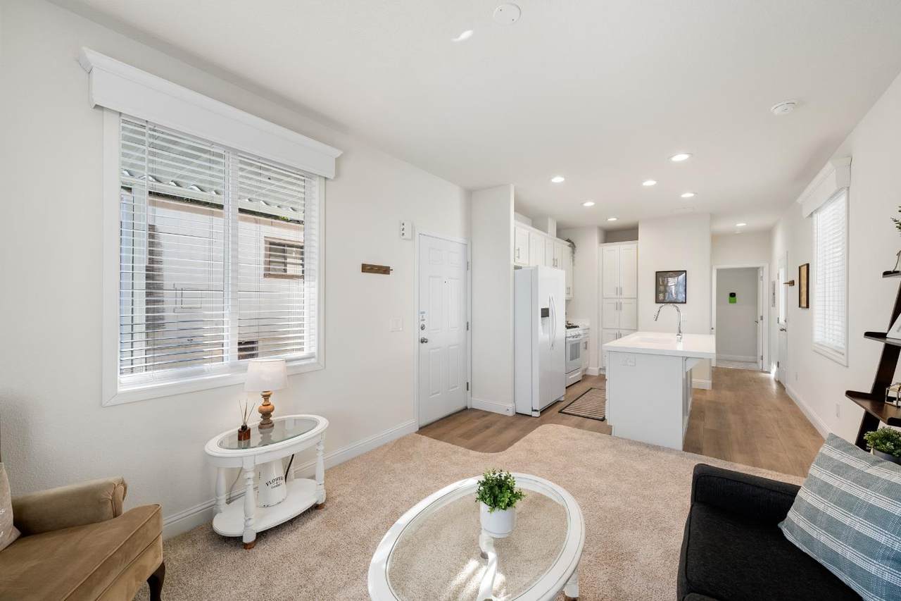 2540 Grass Valley Hwy - Photo 1