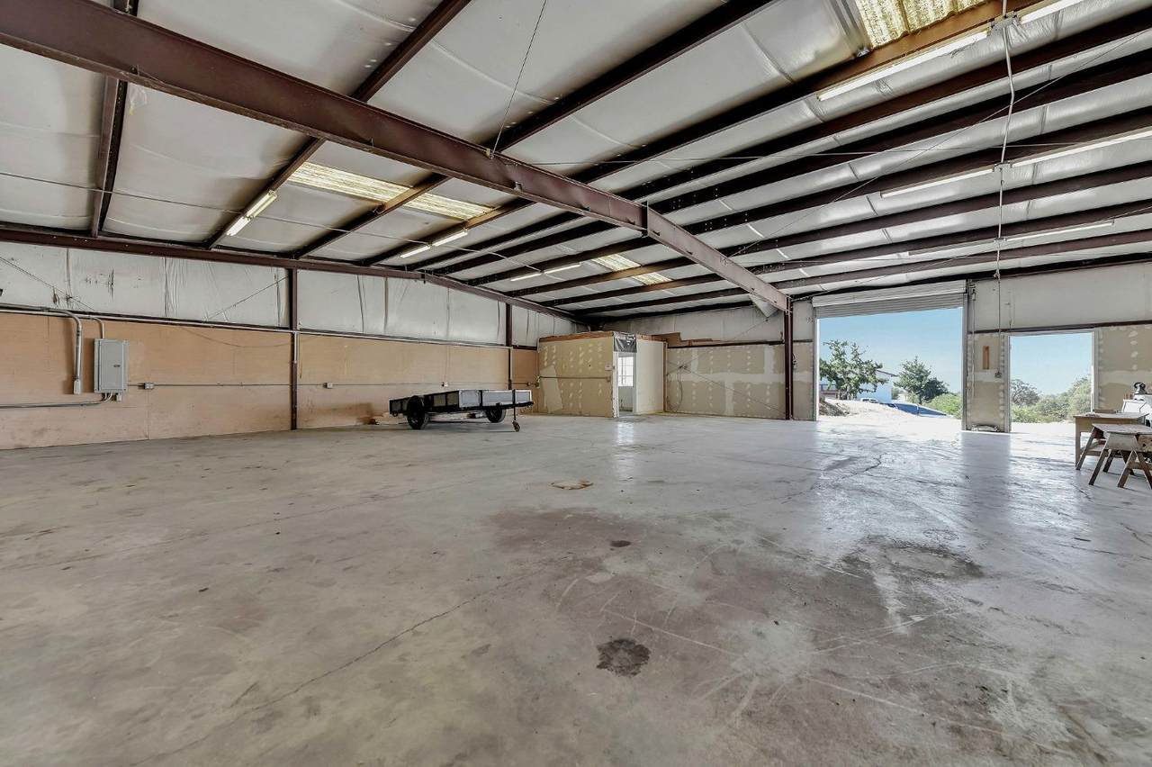 10600 Sunset Drive - Photo 1