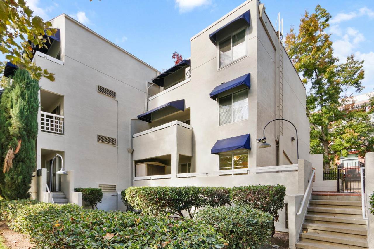 1008 P Street - Photo 1