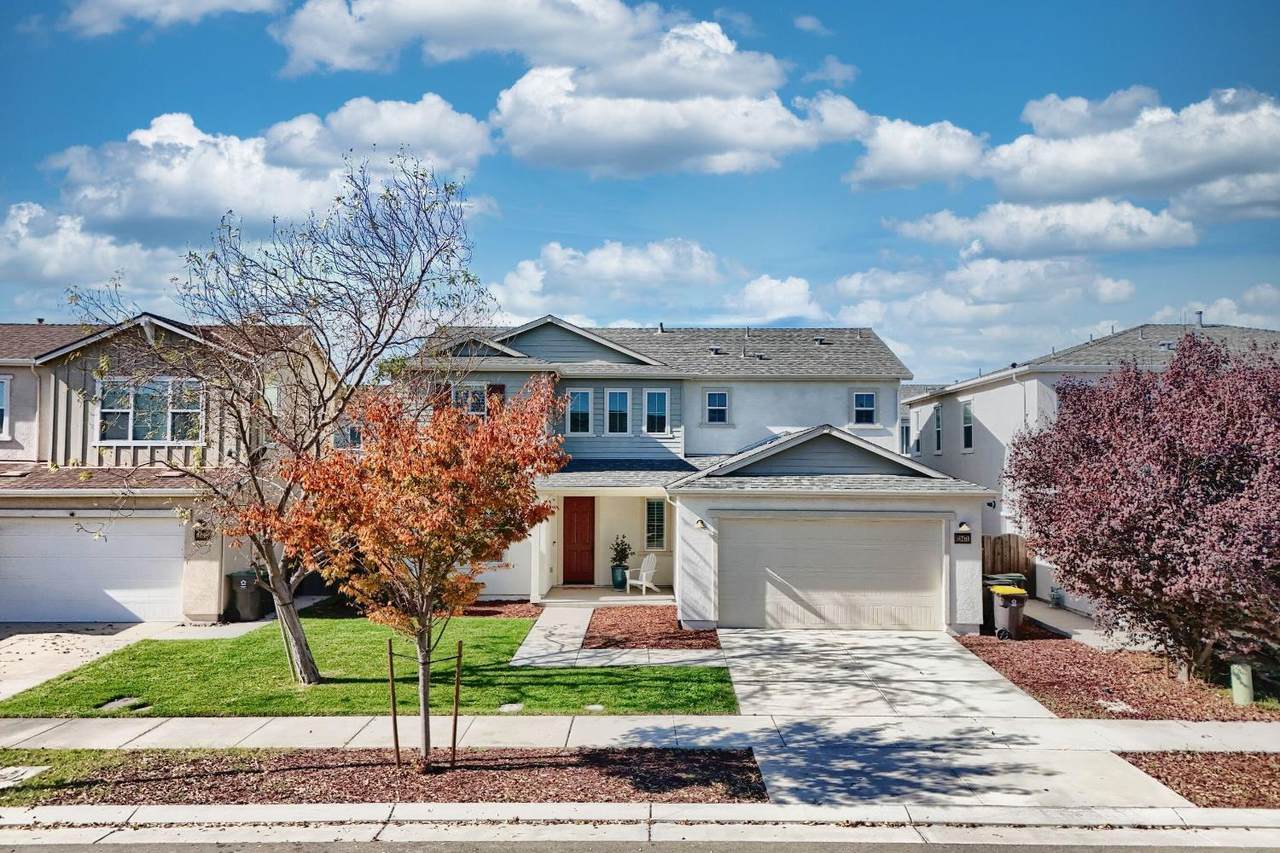 18471 Jennings Drive - Photo 1