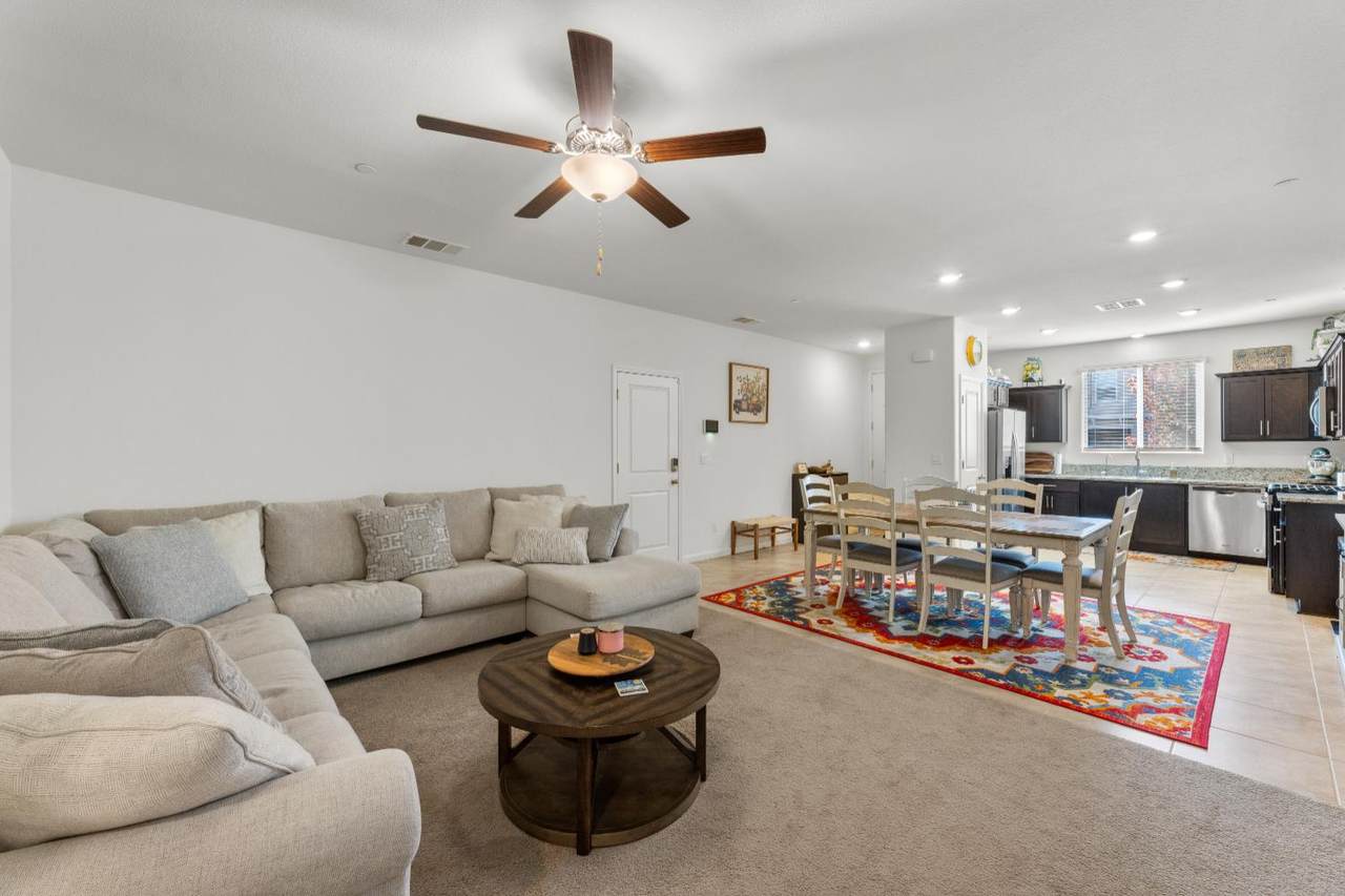 165 Sullivan Drive - Photo 1