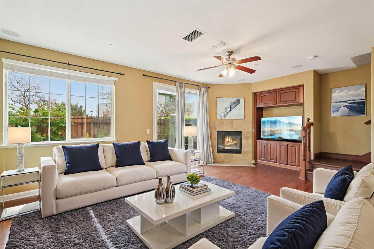 3302 Ferry Circle - Photo 1