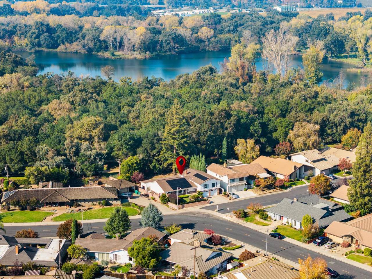 1786 Le Bec Court - Photo 1