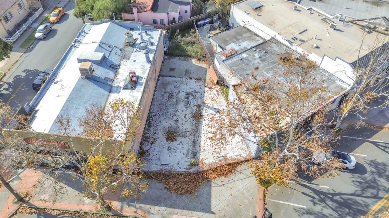 https://bt-photos.global.ssl.fastly.net/sacramento/1280_boomver_2_560956941-2.jpg