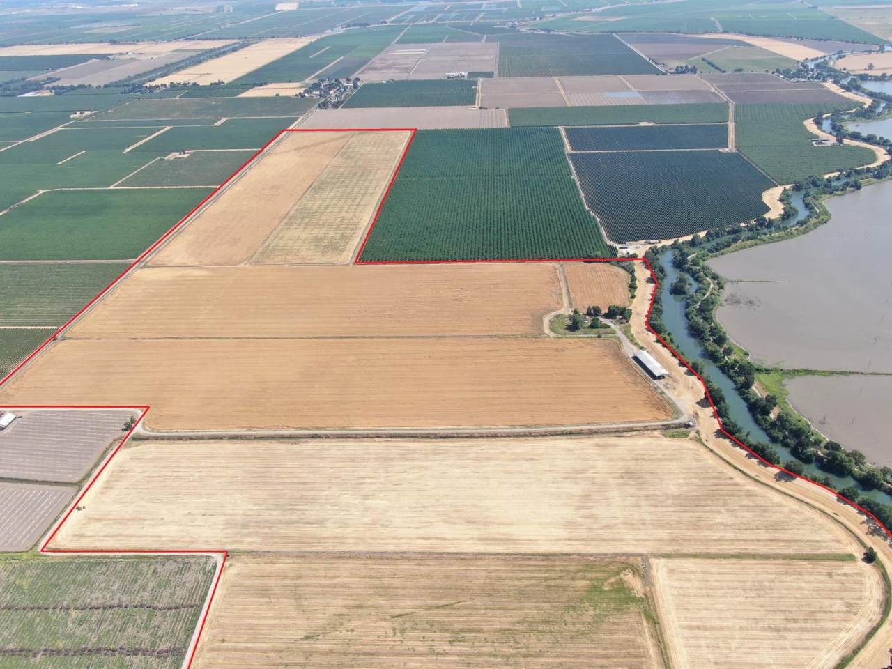 https://bt-photos.global.ssl.fastly.net/sacramento/1280_boomver_2_560966152-2.jpg