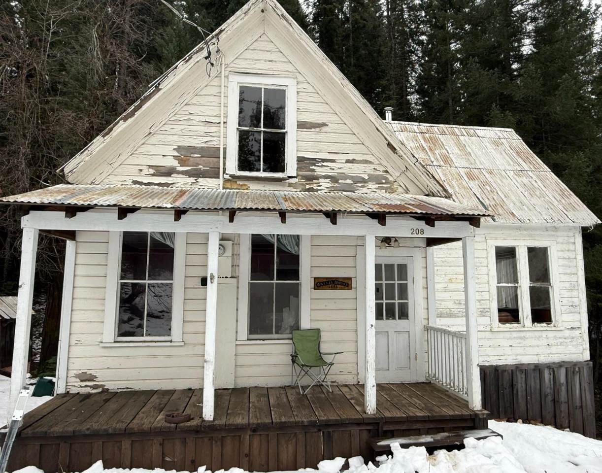 208 Main Street - Photo 1