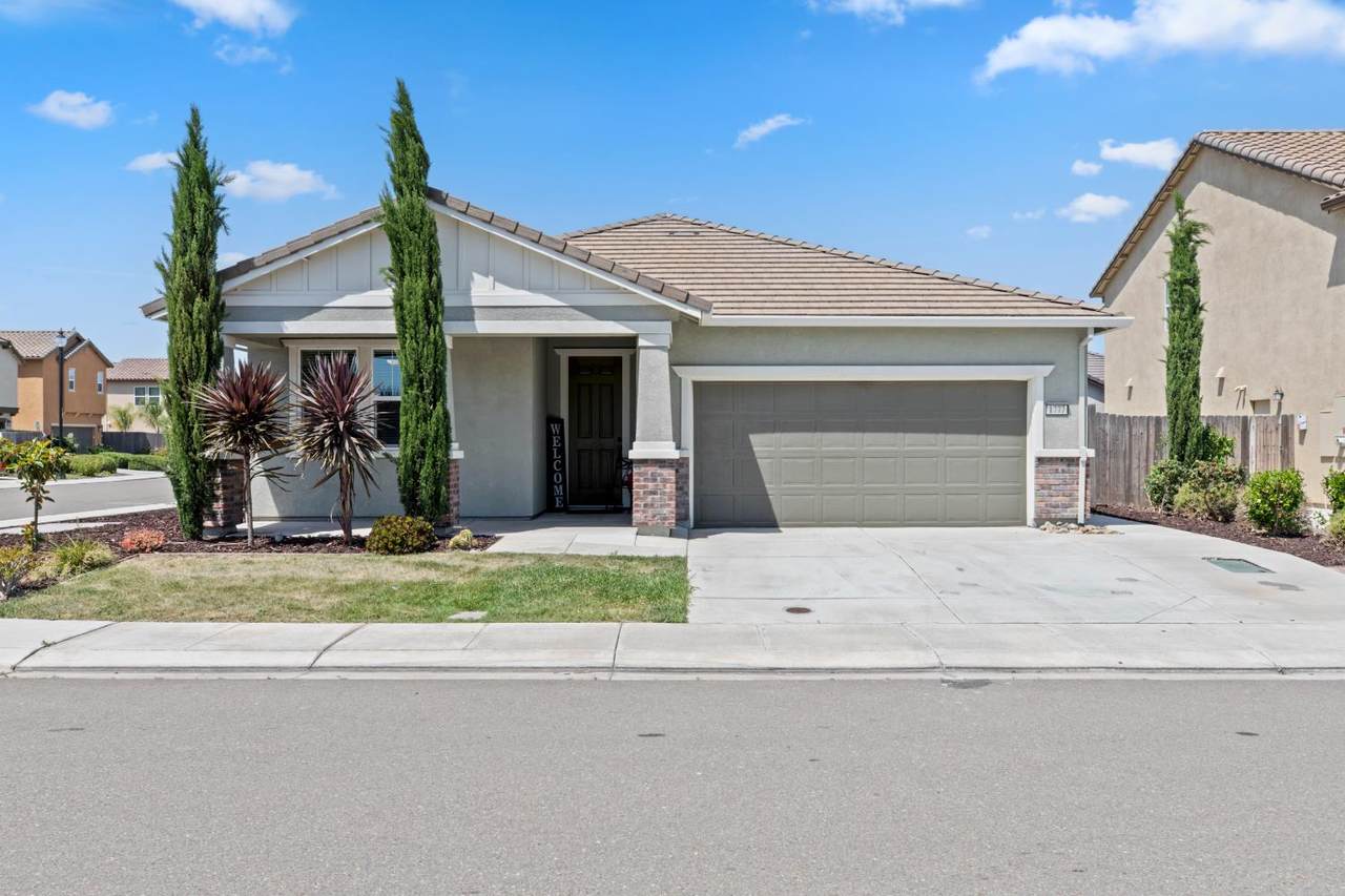 https://bt-photos.global.ssl.fastly.net/sacramento/1280_boomver_2_561044152-2.jpg