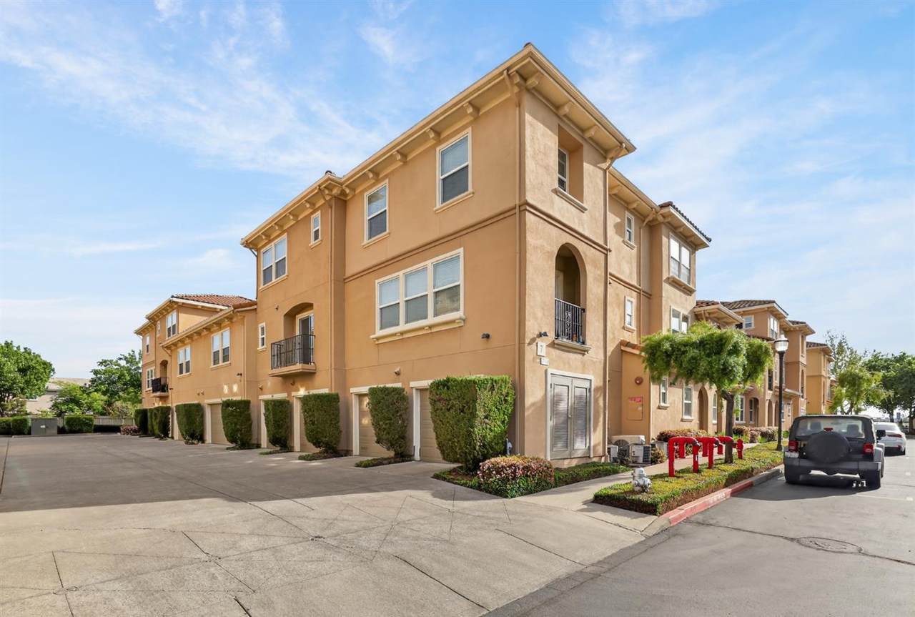 https://bt-photos.global.ssl.fastly.net/sacramento/1280_boomver_2_561058424-2.jpg