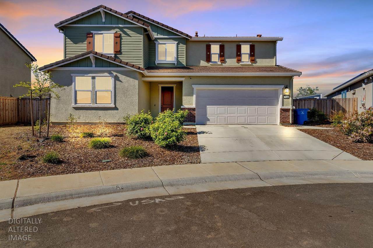 1574 Exeter Court - Photo 1