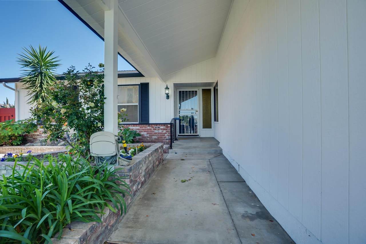 https://bt-photos.global.ssl.fastly.net/sacramento/1280_boomver_2_561058771-2.jpg