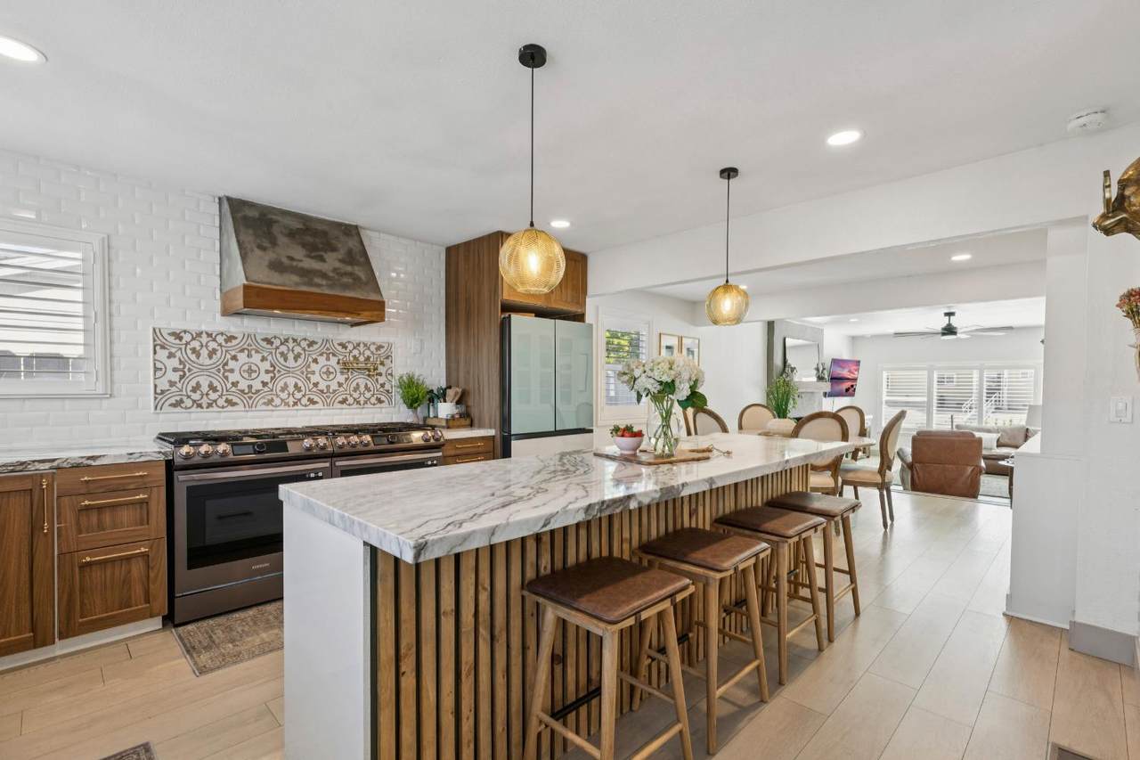 845 Sunrise Avenue - Photo 1