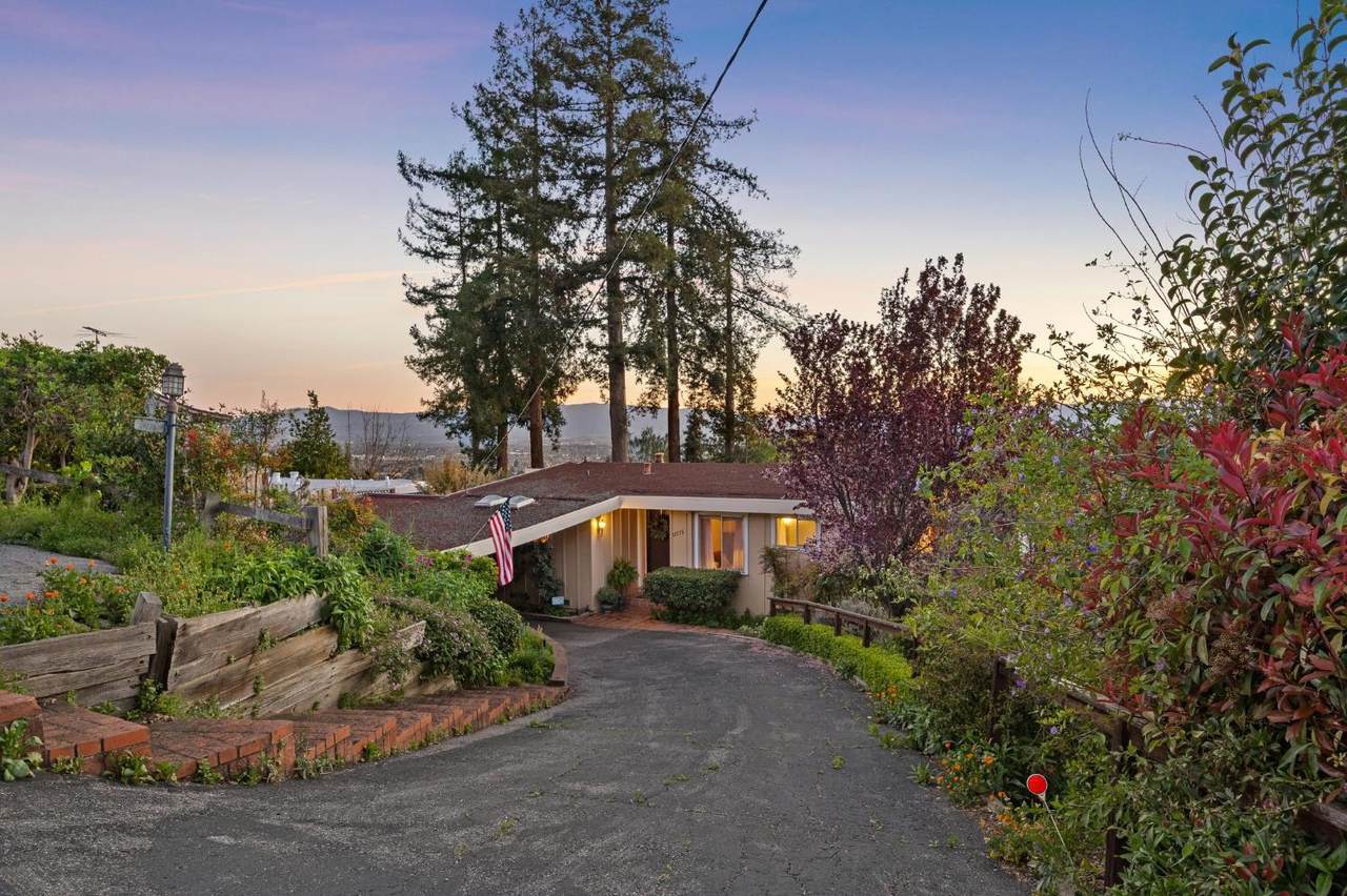10775 Ridgeview Way - Photo 1