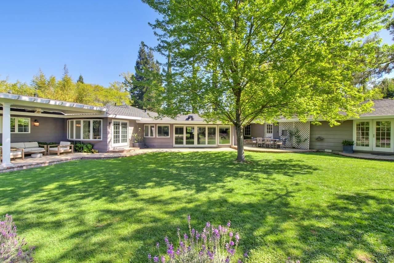 2681 Creekside Lane - Photo 1