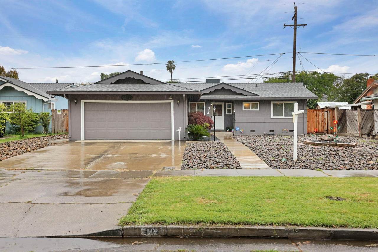424 Morada Lane - Photo 1