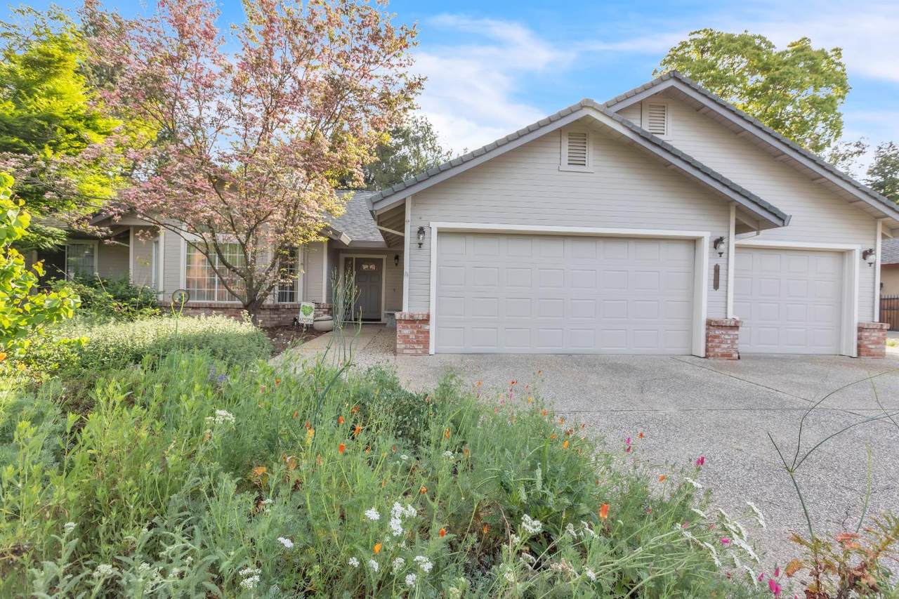 8120 Ella Court - Photo 1