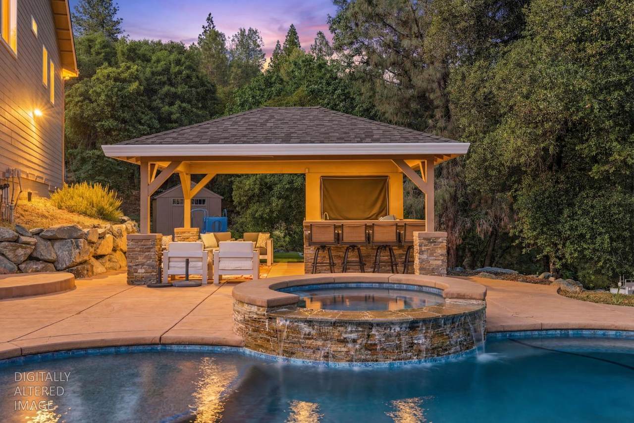 https://bt-photos.global.ssl.fastly.net/sacramento/1280_boomver_2_561064139-2.jpg