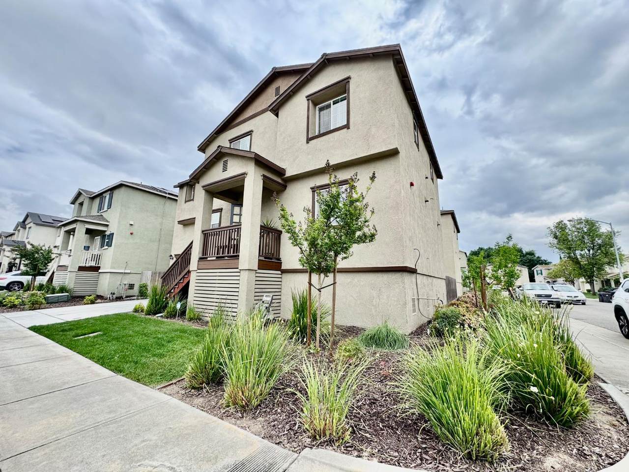 https://bt-photos.global.ssl.fastly.net/sacramento/1280_boomver_2_561064670-2.jpg