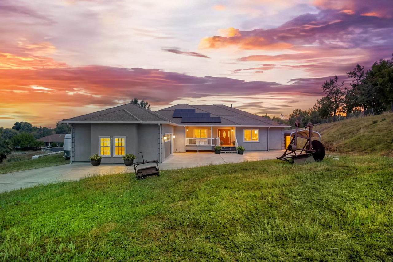 6554 Usher Drive - Photo 1