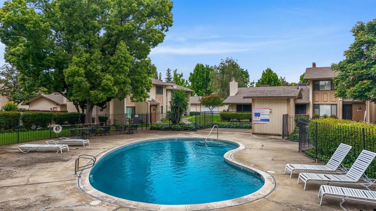 https://bt-photos.global.ssl.fastly.net/sacramento/1280_boomver_2_561090079-2.jpg