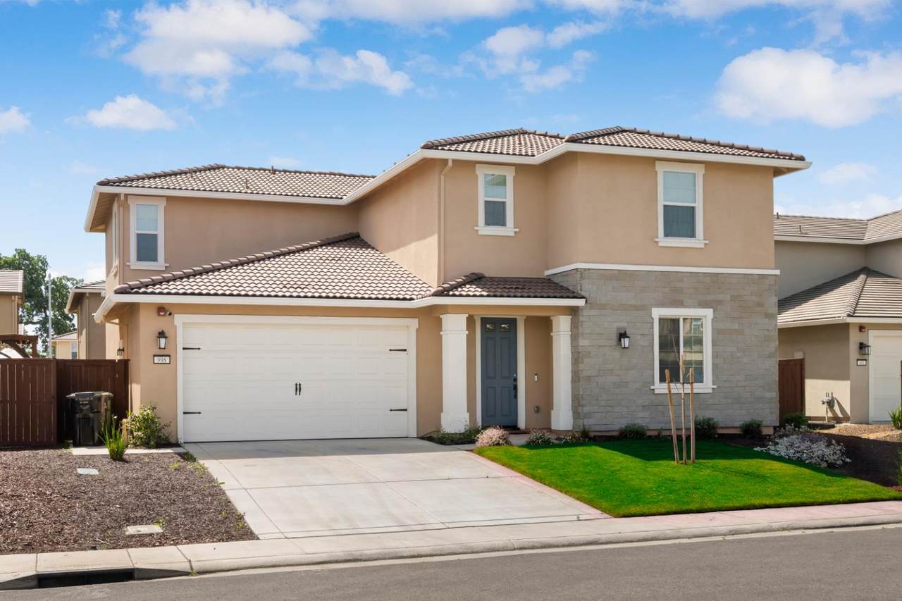 998 Fullerton Ranch Road - Photo 1