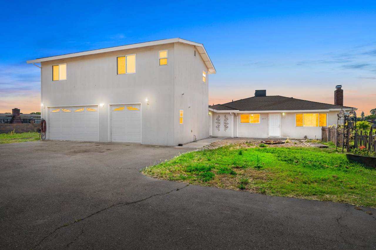 6515 4th Street - Photo 1