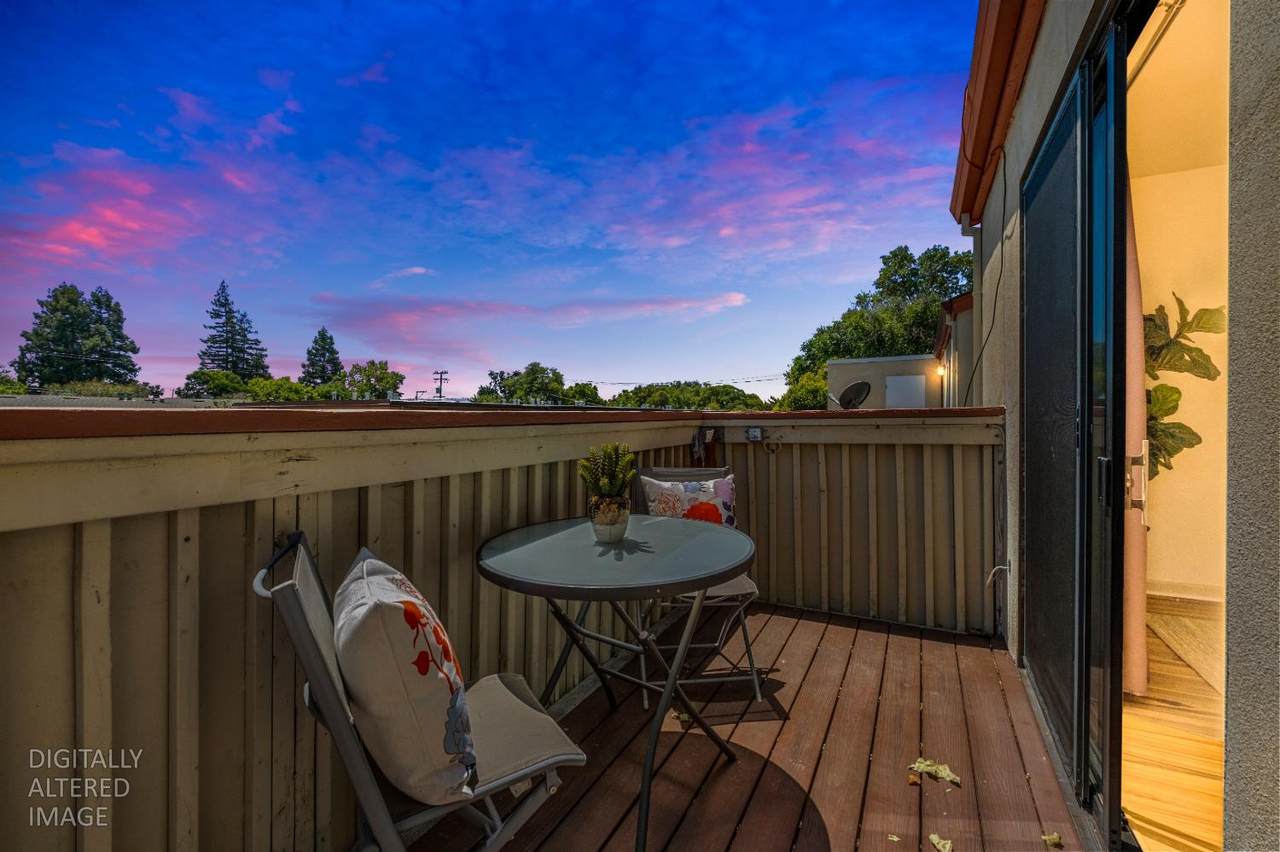 2520 Walters Way - Photo 1