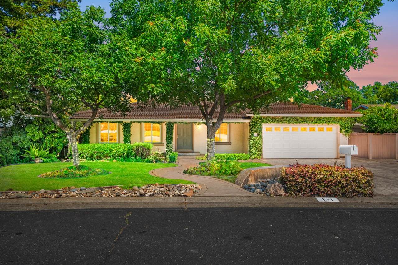 https://bt-photos.global.ssl.fastly.net/sacramento/1280_boomver_2_561102758-2.jpg